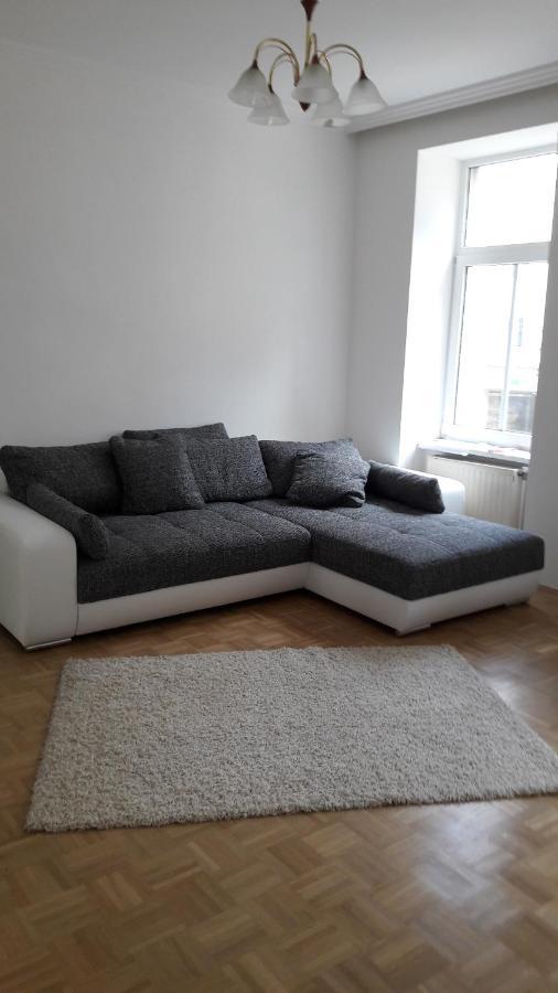Nette Altbauwohnung Nur 10 Min Von Der City Wien Exteriör bild