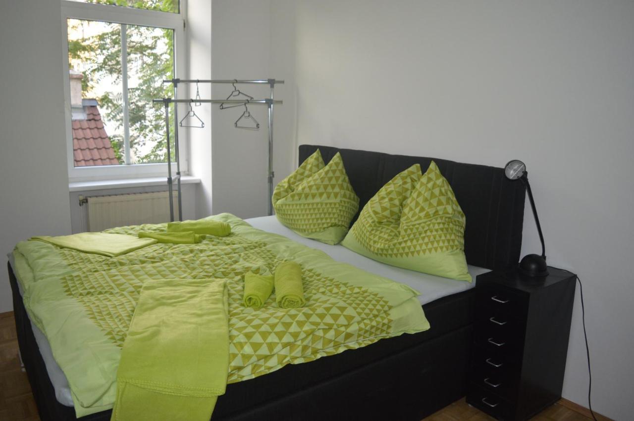 Nette Altbauwohnung Nur 10 Min Von Der City Wien Exteriör bild